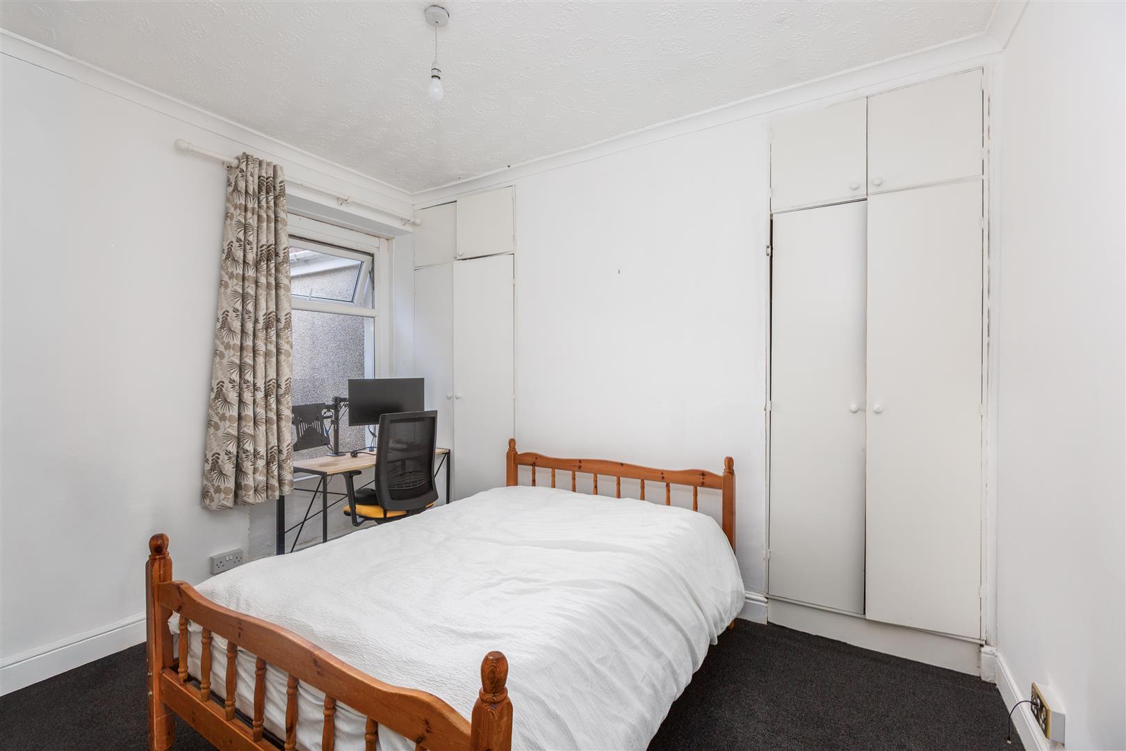 Kinley Street, St. Thomas, Swansea, SA1 8HE